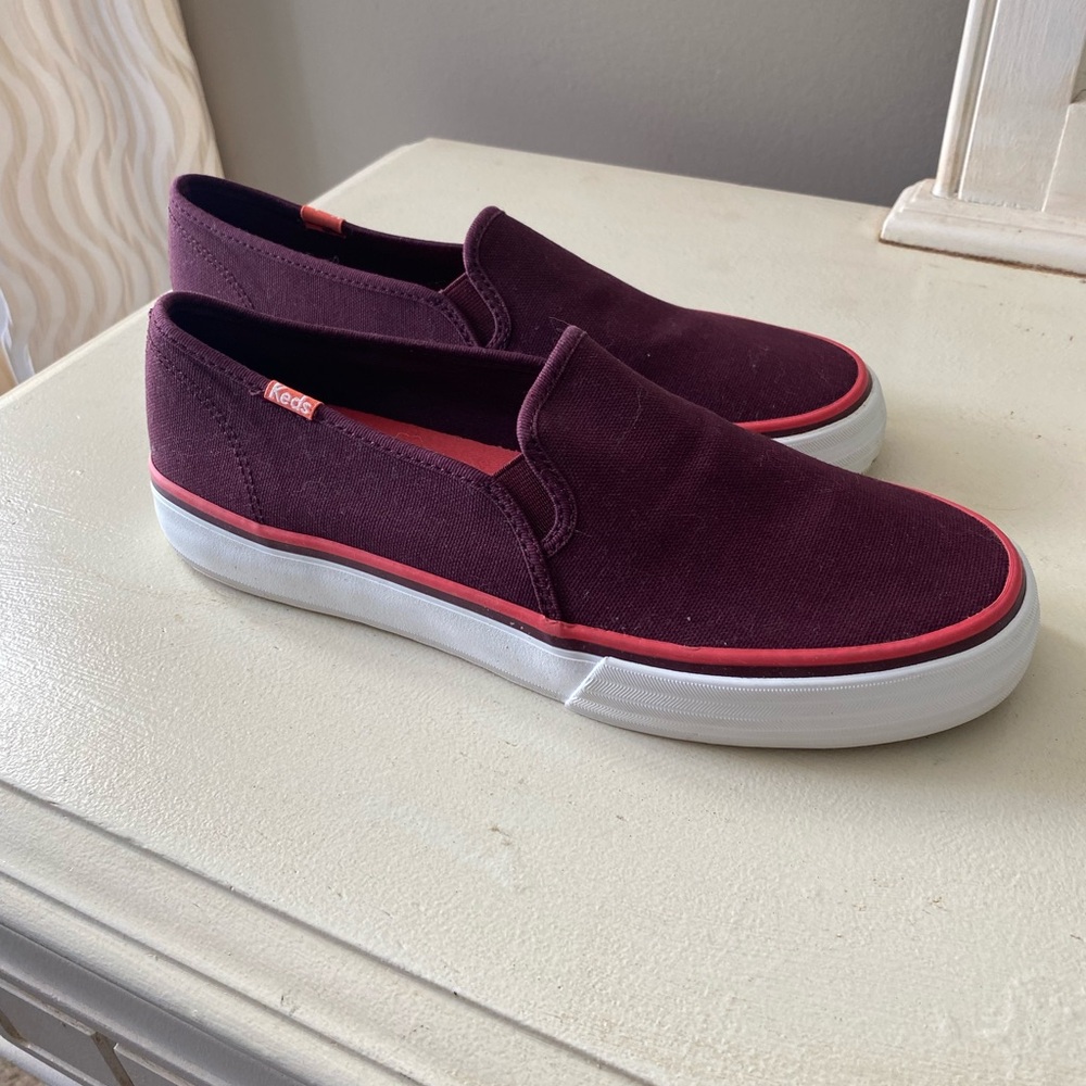 Women’s Keds Burgundy Canvas Shoes - Picture 5 of 7